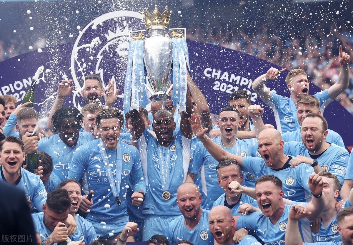 曼联足球总监威尔考克斯引领变革：阵容调整与球队复兴之路